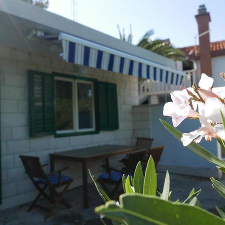 Vacation House "Pave" Povlja  Εξωτερικό φωτογραφία