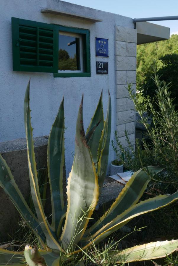 Vacation House "Pave" Povlja  Εξωτερικό φωτογραφία